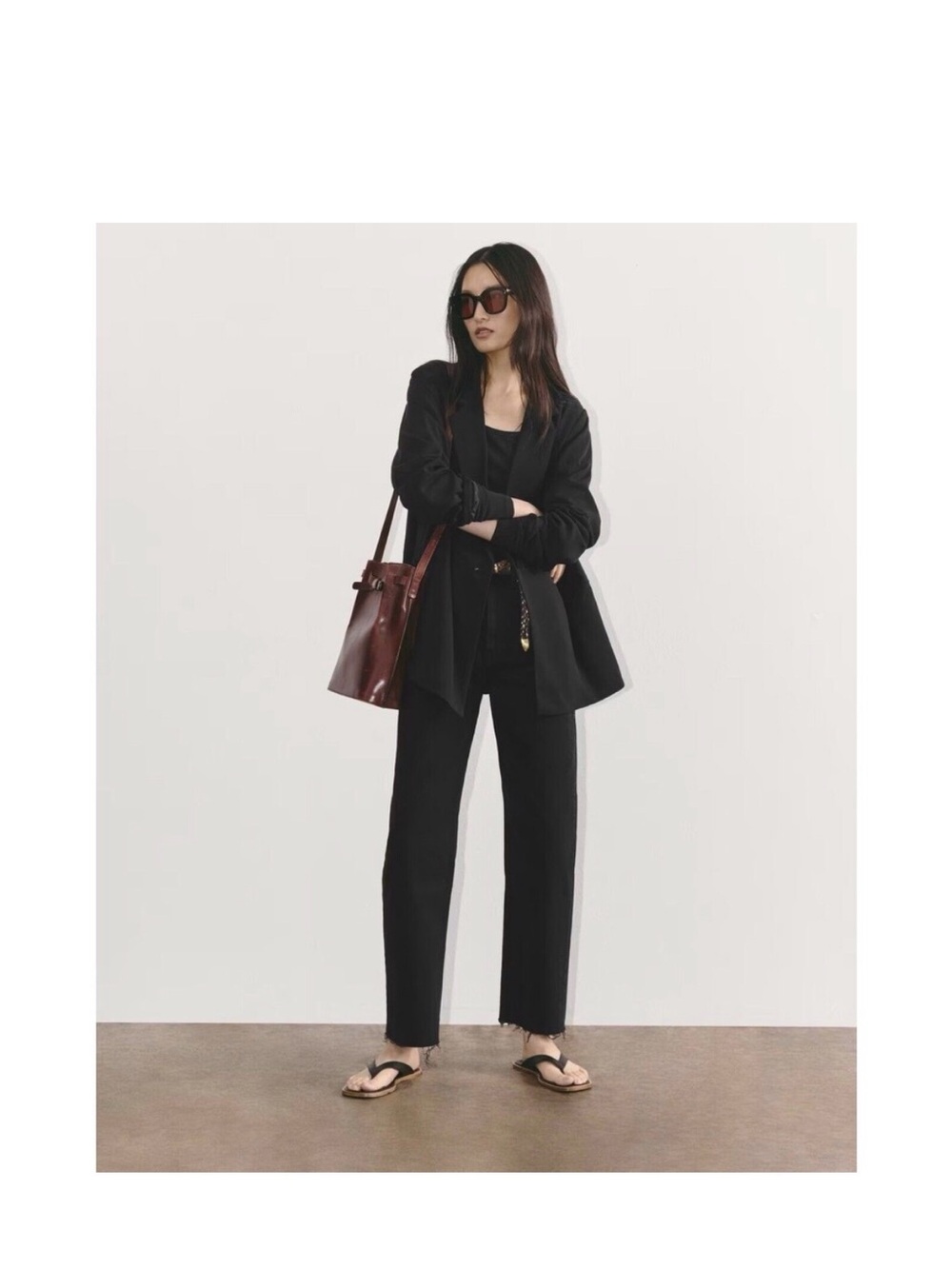 NWOT Everlane Way High 2.0 jeans in Washed Black, raw hem, size 28